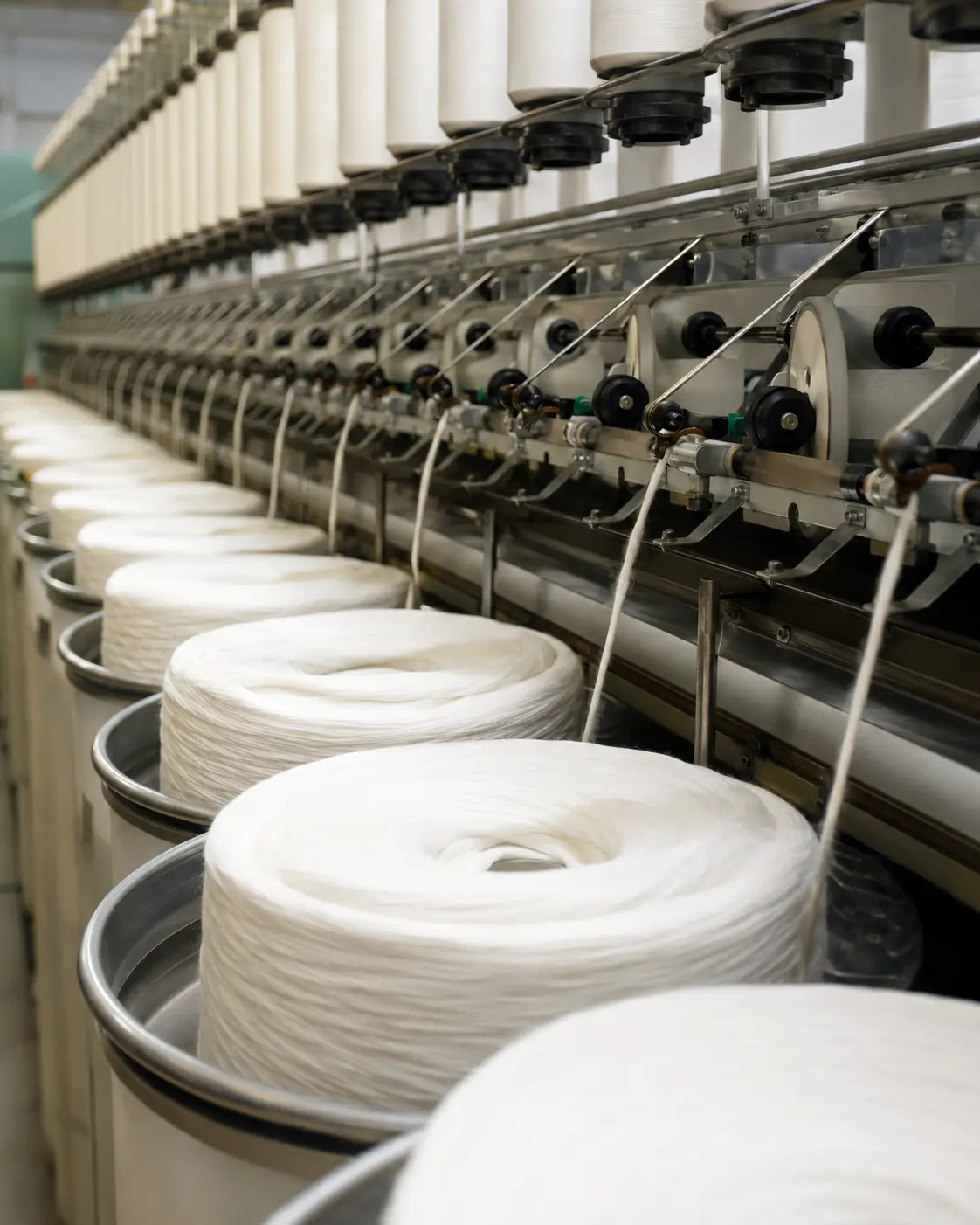 Hilado de algodón Pima en una planta textil